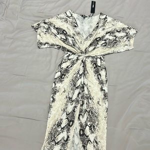NWT Fashion Nova Snake Print Midi Dress XS